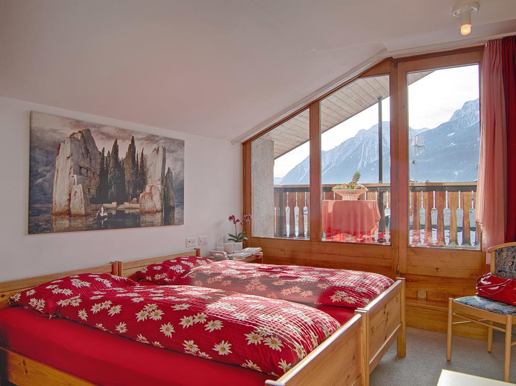 Poschiavo Suisse Hotel & Traditional Fondue Stube Exteriör bild