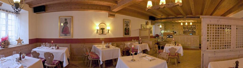 Poschiavo Suisse Hotel & Traditional Fondue Stube Exteriör bild